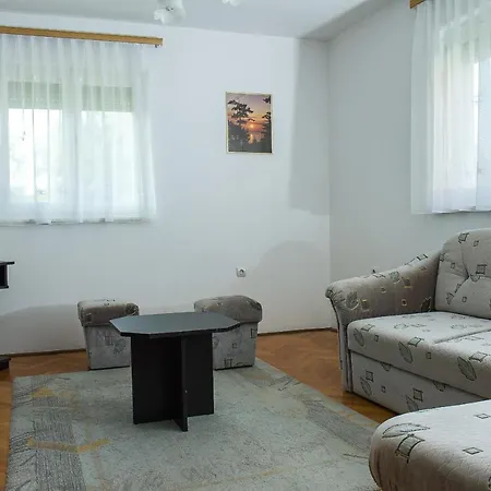 Holiday home Familia Nyaralo 163 Balatonmariafurdo