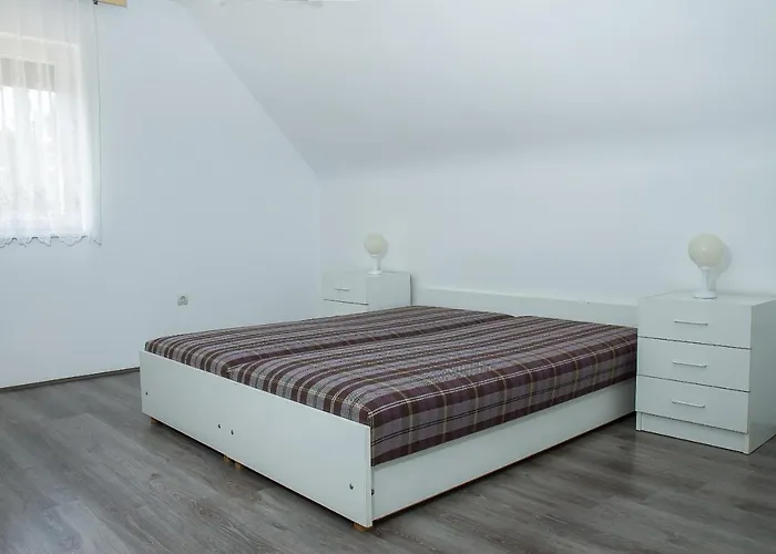 Familia Nyaralo 163 Holiday home Balatonmariafurdo