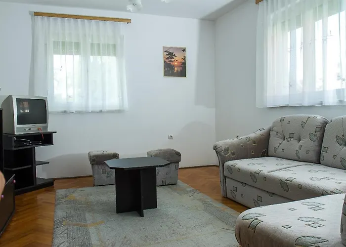 Holiday home Familia Nyaralo 163 Balatonmariafurdo